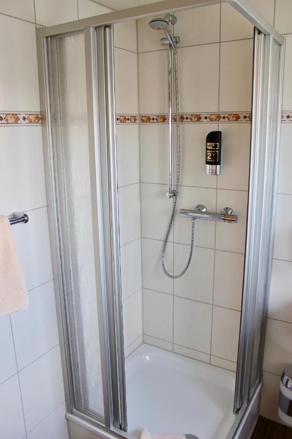 Hotel Gasthof Klusmeyer Bielefeld Bagian luar foto
