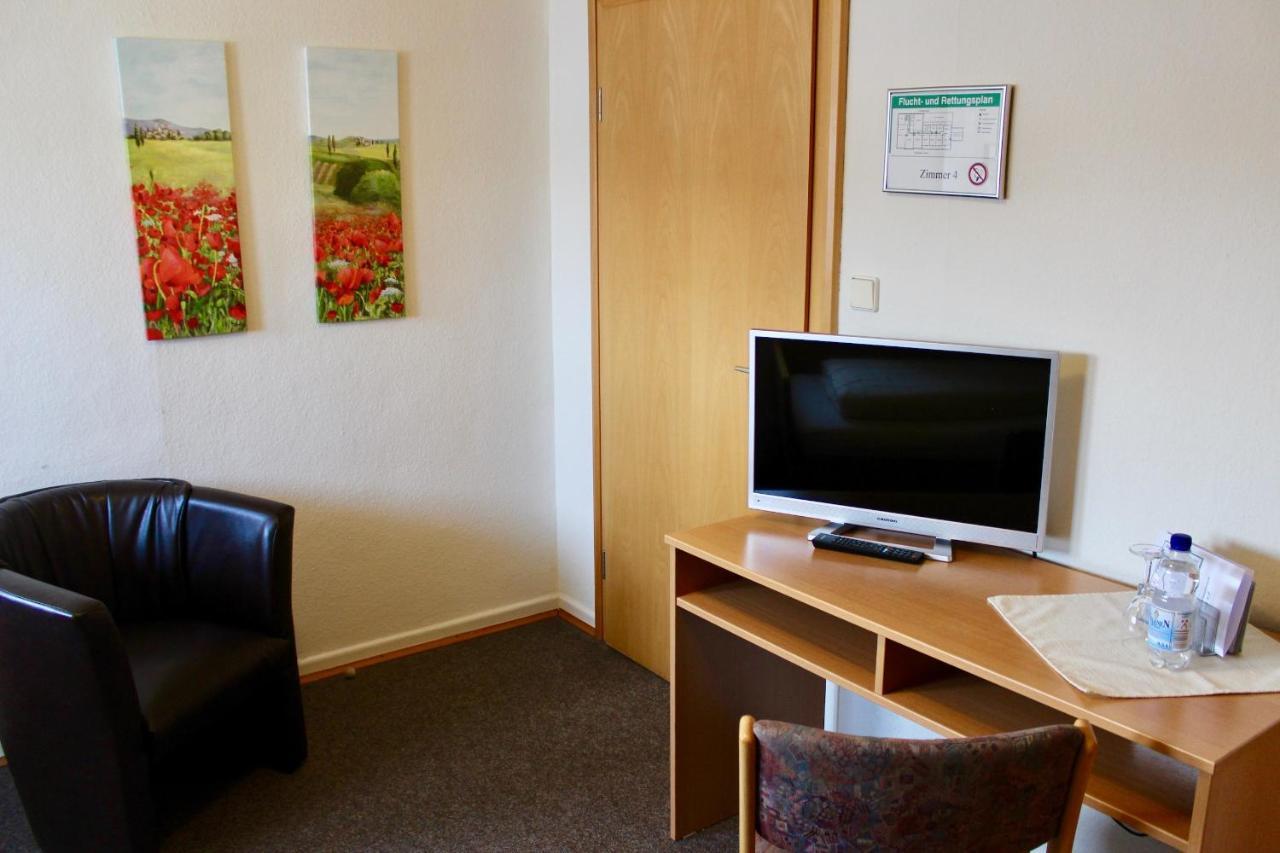 Hotel Gasthof Klusmeyer Bielefeld Bagian luar foto