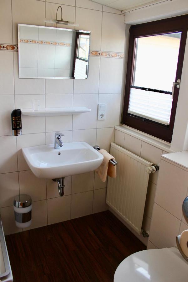 Hotel Gasthof Klusmeyer Bielefeld Bagian luar foto